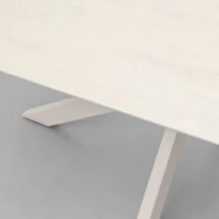 Eettafel Luna Capsule^Trendhopper Hot